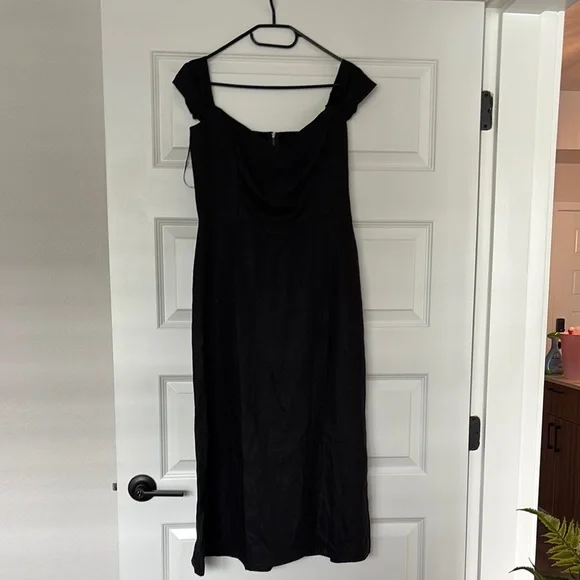 Reformation Linen Black Dress - Picture 2 of 5